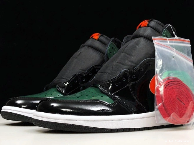 Team Jordan AV3905-038 Black Air SoleFly x OG Orange-Fir High Retro 1 0724